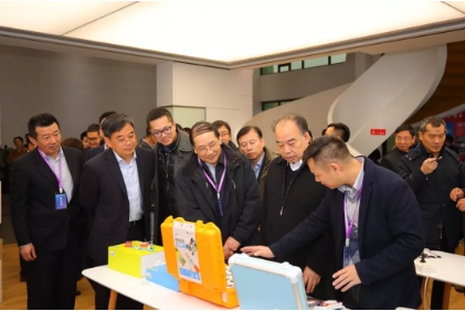 1544259384643540.png QQ截图20181208165119.png